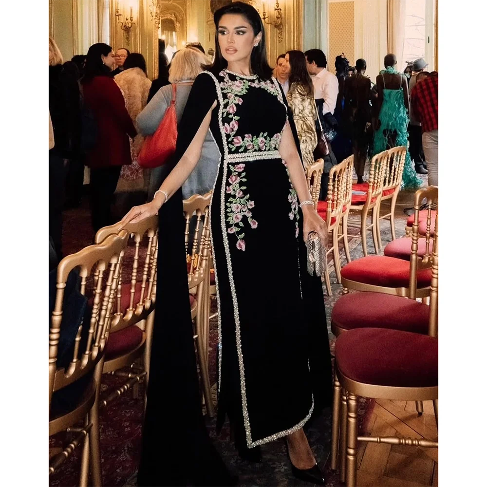 Elegant Black Evening Dress for Women Long Sleeves Appliques Prom Dresses Floor Length Formal Occasion Party Gowns Customized